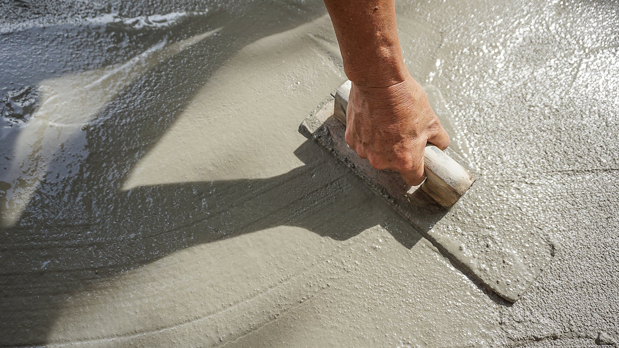 The Best Temperature to Pour Concrete